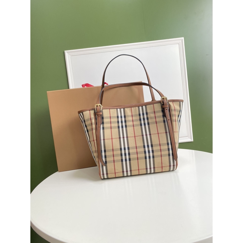 B**rry shopping bags